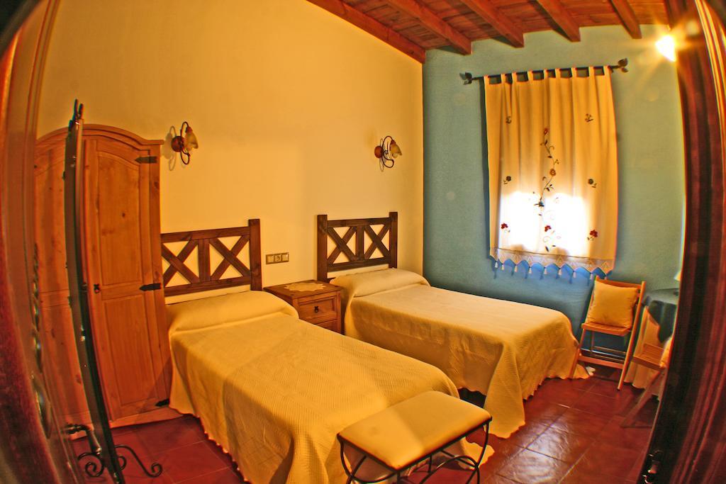 Apartamentos Rurales La Vega del Jerte Habitación foto